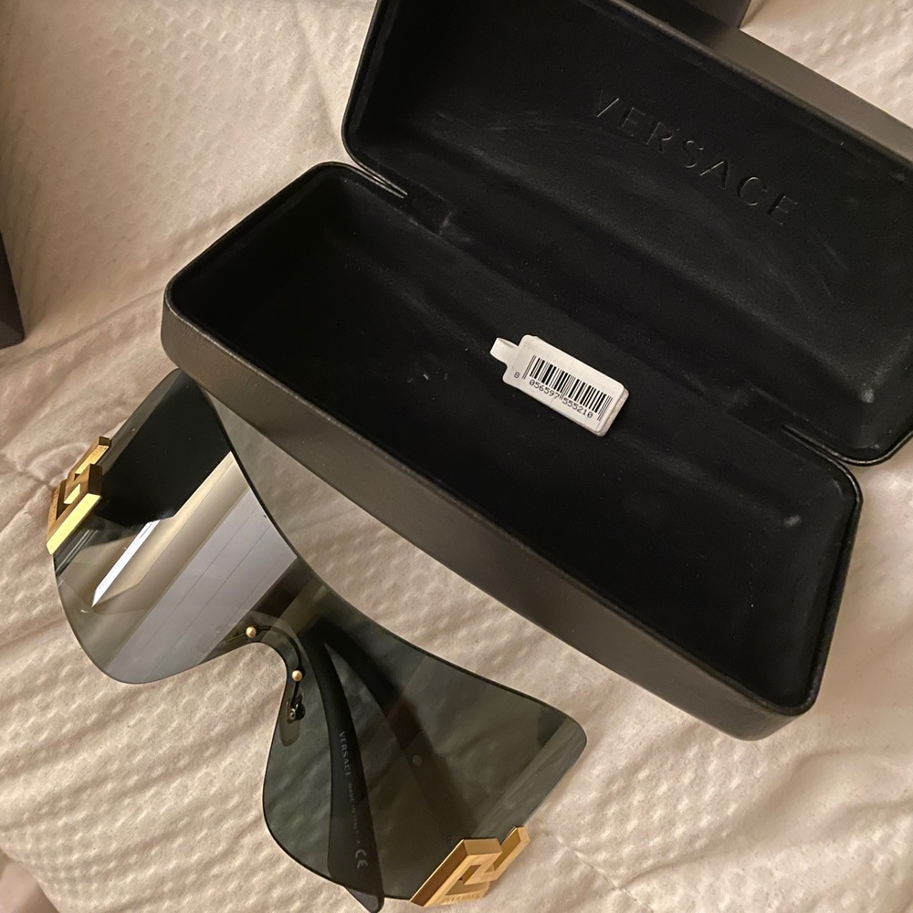 Versace Sunnies